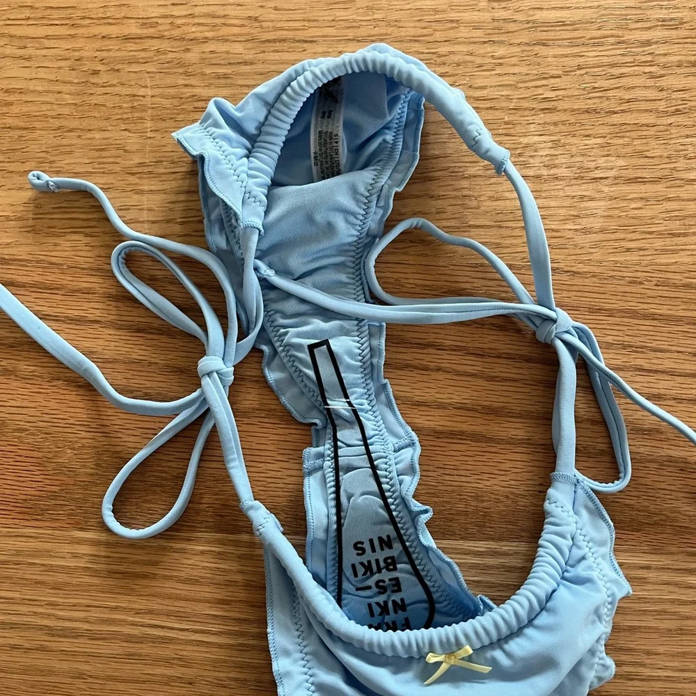 Frankies Bikinis by pink